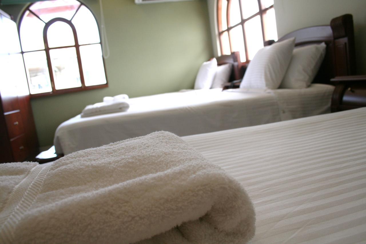 Hotel Maria Isabel Manta 外观 照片