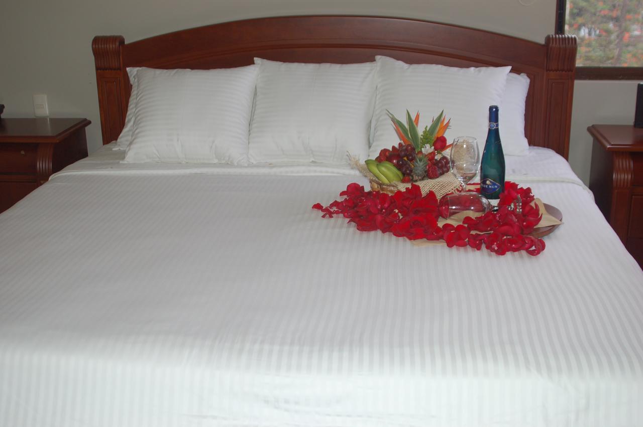 Hotel Maria Isabel Manta 客房 照片